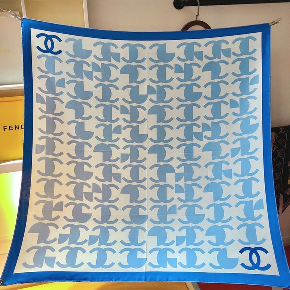 Chanel scarf square  90X90cm - Picture 1 of 8